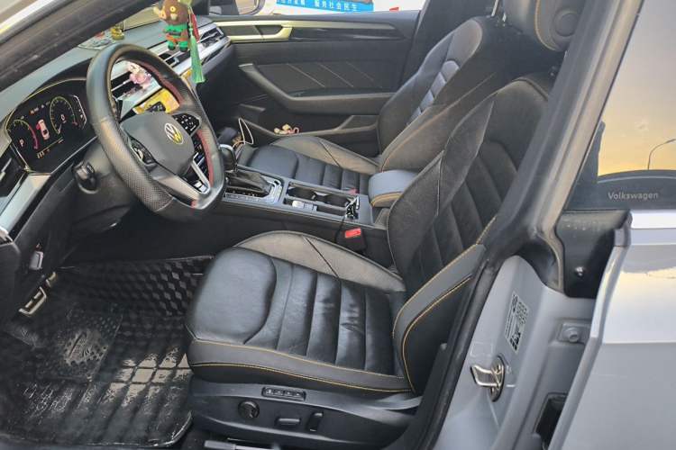 Used Volkswagen FAW-Volkswagen CC 2021 380TSI Striking Edition Left Front Seat