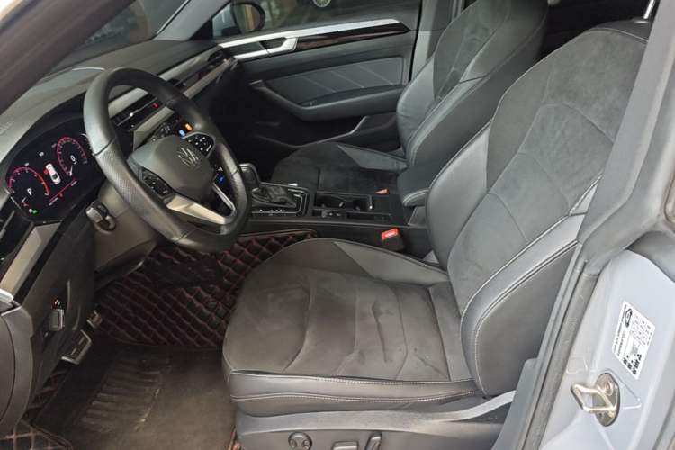 Used Volkswagen FAW-Volkswagen CC 2021 330TSI Ignite Edition Left Front Seat