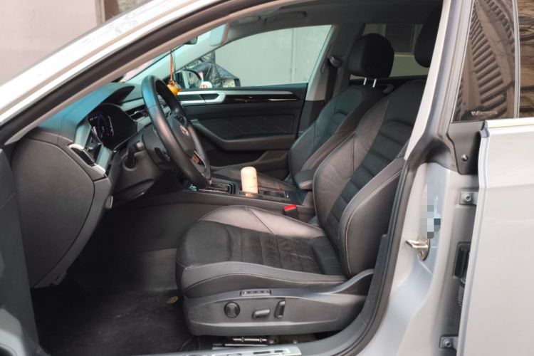 Used Volkswagen FAW-Volkswagen CC 2021 Estate Car 380TSI Vizion Edition Left Front Seat