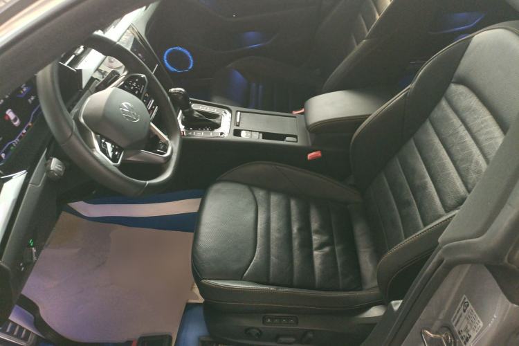Used Volkswagen FAW-Volkswagen CC 2021 380TSI Striking Edition Left Front Seat
