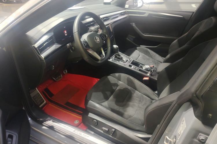 Used Volkswagen FAW-Volkswagen CC 2021 330TSI Ignite Edition Left Front Seat