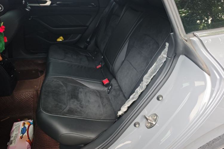 Used Volkswagen FAW-Volkswagen CC 2021 330TSI Ignite Edition Left Rear Seat