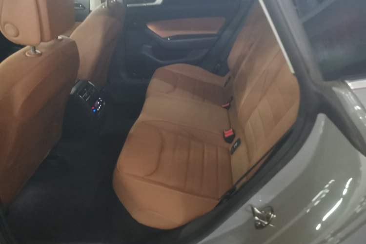 Used Volkswagen FAW-Volkswagen CC 2021 Estate Car 380TSI Vizion Edition Left Rear Seat