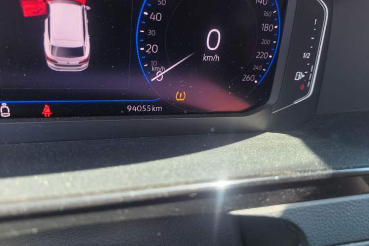 Used Volkswagen FAW-Volkswagen CC 2021 Estate Car 380TSI Vizion Edition Odometer Close Up