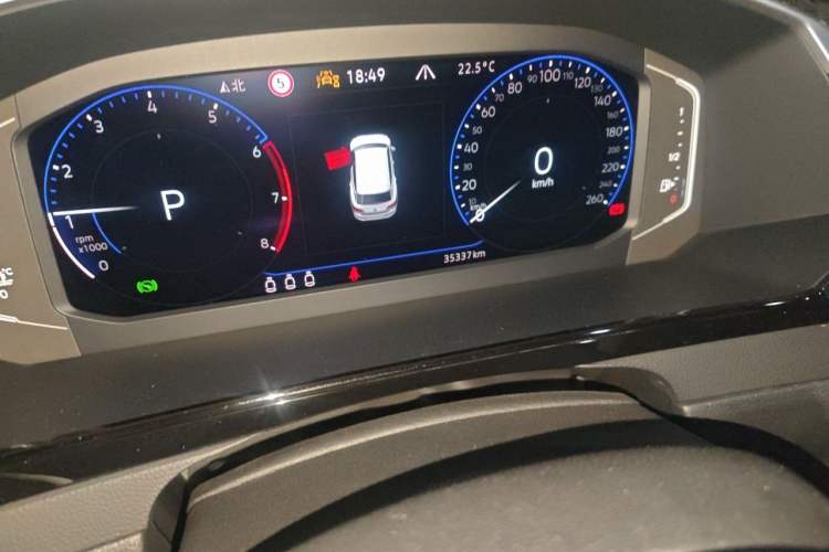 Used Volkswagen FAW-Volkswagen CC 2021 Estate Vehicle 380TSI Vizzion Edition Odometer Close Up