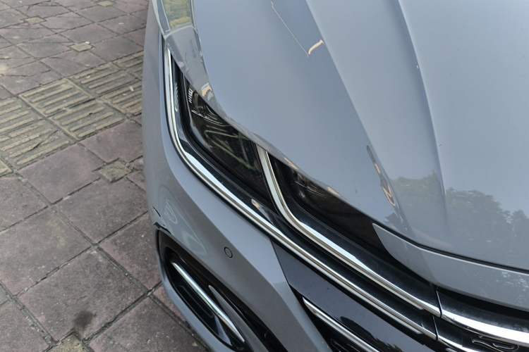 Used Volkswagen FAW-Volkswagen CC 2021 380TSI Striking Edition Right Front Headlight