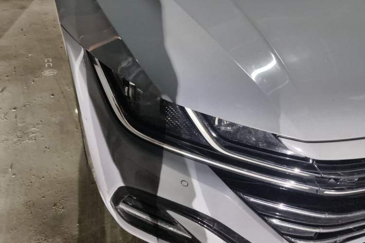 Used Volkswagen FAW-Volkswagen CC 2021 380TSI Striking Edition Right Front Headlight