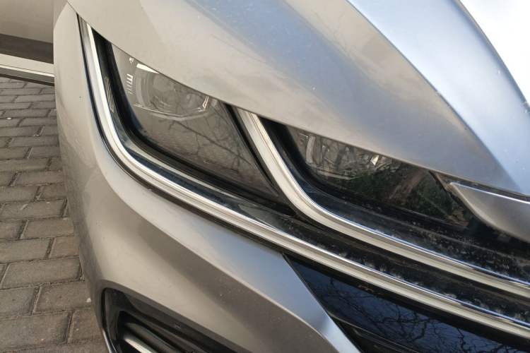 Used Volkswagen FAW-Volkswagen CC 2021 380TSI Striking Edition Right Front Headlight