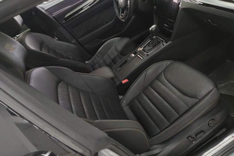 Used Volkswagen FAW-Volkswagen CC 2021 380TSI Striking Edition Right Front Seat