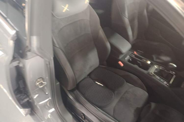 Used Volkswagen FAW-Volkswagen CC 2021 330TSI Ignite Edition Right Front Seat