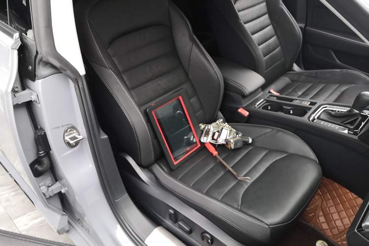 Used Volkswagen FAW-Volkswagen CC 2021 380TSI Striking Edition Right Front Seat