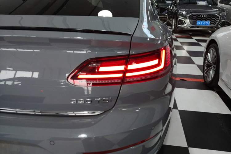 Used Volkswagen FAW-Volkswagen CC 2021 380TSI Striking Edition Right Rear Taillight