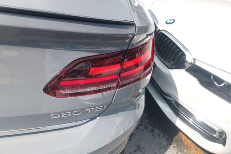 Used Volkswagen FAW-Volkswagen CC 2021 380TSI Striking Edition Right Rear Taillight