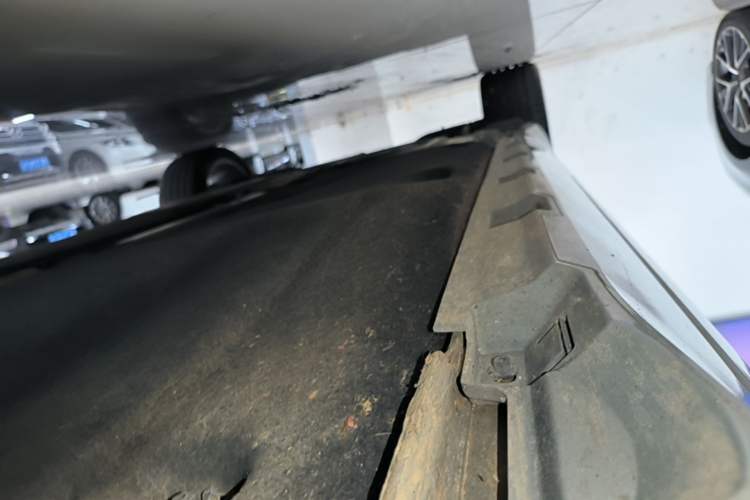 Used Volkswagen FAW-Volkswagen CC 2021 380TSI Striking Edition Right Side Sill