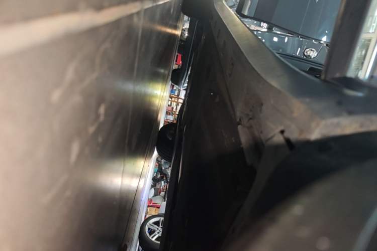 Used Volkswagen FAW-Volkswagen CC 2021 Estate Car 380TSI Vizion Edition Right Side Sill