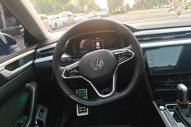 Used Volkswagen FAW-Volkswagen CC 2021 380TSI Striking Edition Steering Wheel