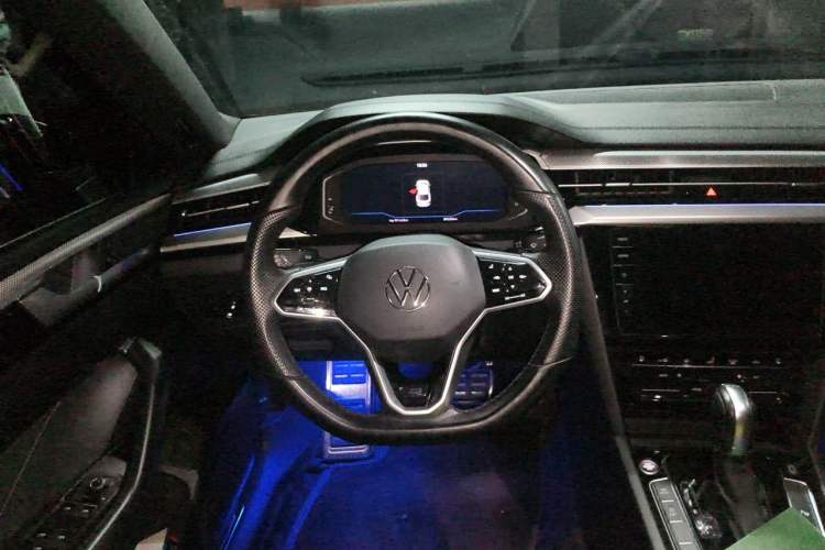 Used Volkswagen FAW-Volkswagen CC 2021 380TSI Striking Edition Steering Wheel