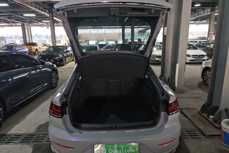 Used Volkswagen FAW-Volkswagen CC 2021 380TSI Striking Edition Trunk