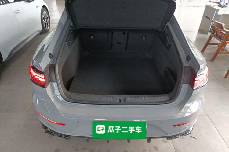 Used Volkswagen FAW-Volkswagen CC 2021 380TSI Striking Edition Trunk
