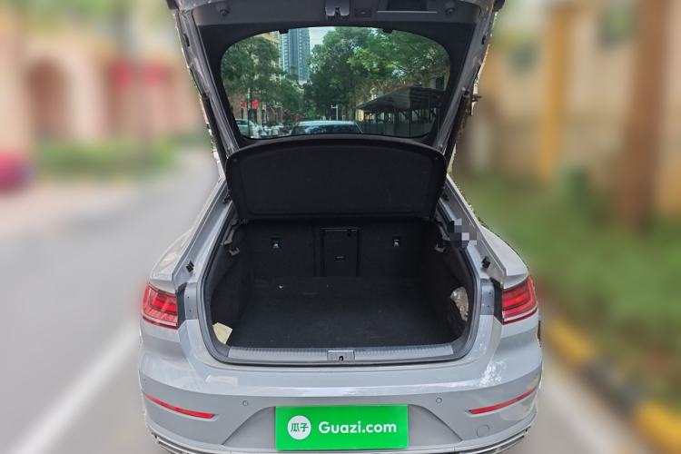 Used Volkswagen FAW-Volkswagen CC 2021 380TSI Striking Edition Trunk