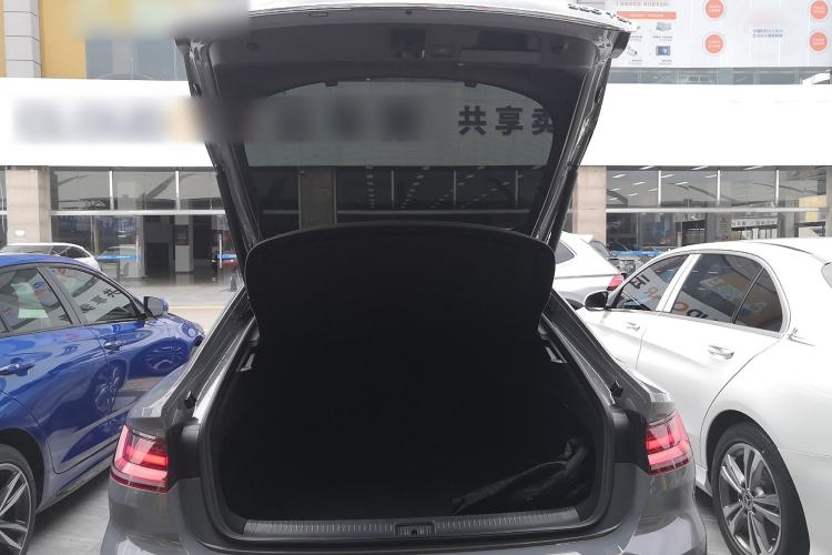 Used Volkswagen FAW-Volkswagen CC 2021 380TSI Striking Edition Trunk