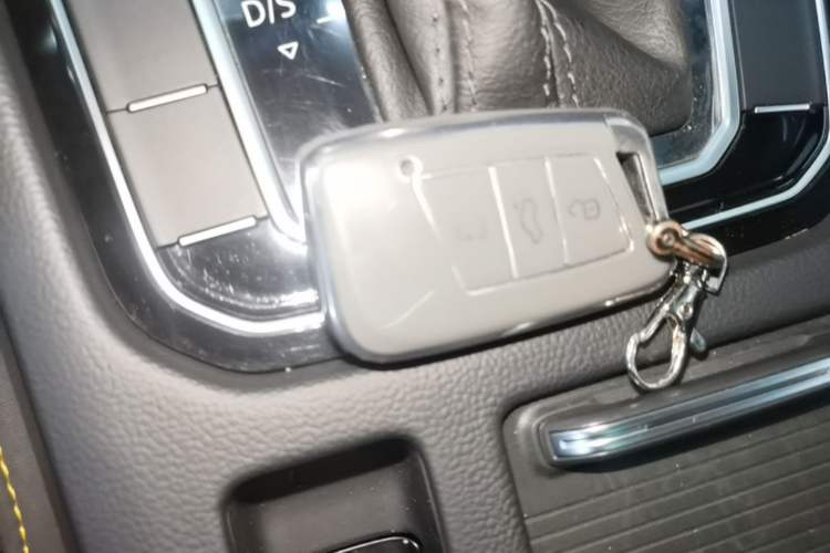Used Volkswagen FAW-Volkswagen CC 2021 380TSI Striking Edition Vehicle Key