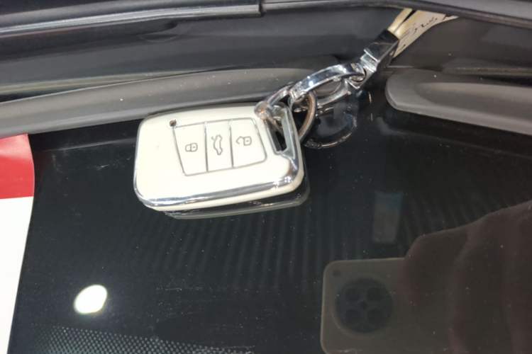 Used Volkswagen FAW-Volkswagen CC 2021 380TSI Striking Edition Vehicle Key