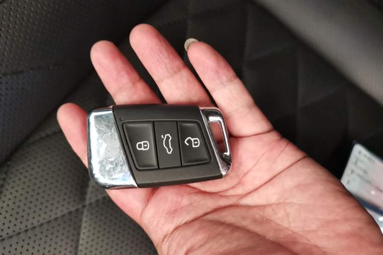 Used Volkswagen FAW-Volkswagen CC 2021 380TSI Striking Edition Vehicle Key