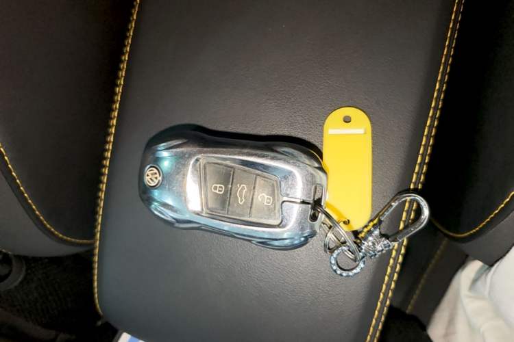 Used Volkswagen FAW-Volkswagen CC 2021 380TSI Striking Edition Vehicle Key