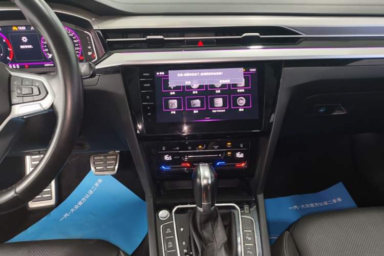 Used Volkswagen FAW-Volkswagen CC 2021 Estate Car 380TSI Vizion Edition Audio And AC Panel
