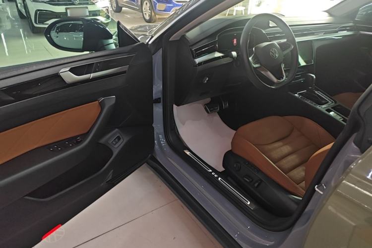 Used Volkswagen FAW-Volkswagen CC 2021 Estate Car 380TSI Vizion Edition Driver Seat