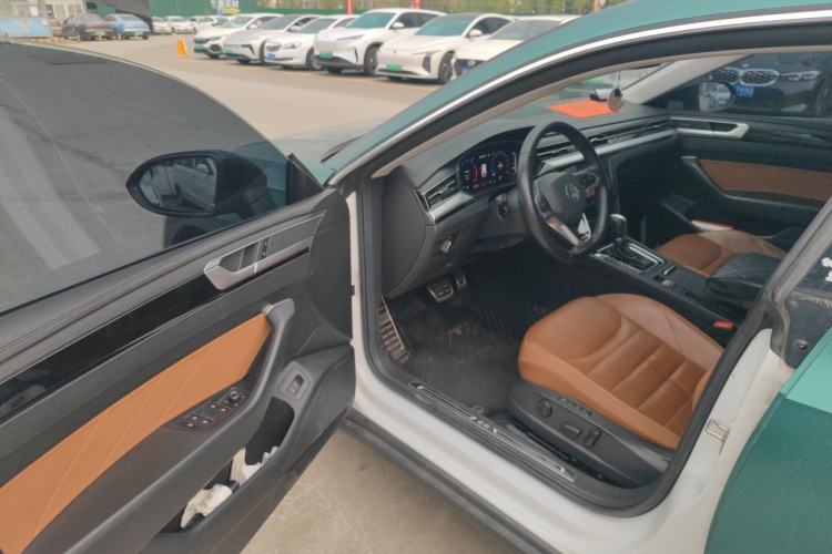 Used Volkswagen FAW-Volkswagen CC 2021 Estate Car 380TSI Vizion Edition Driver Seat