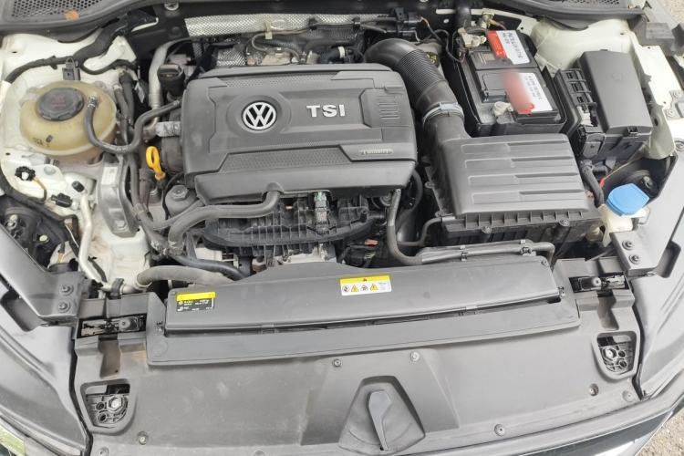 Used Volkswagen FAW-Volkswagen CC 2021 380TSI Striking Edition Engine Bay