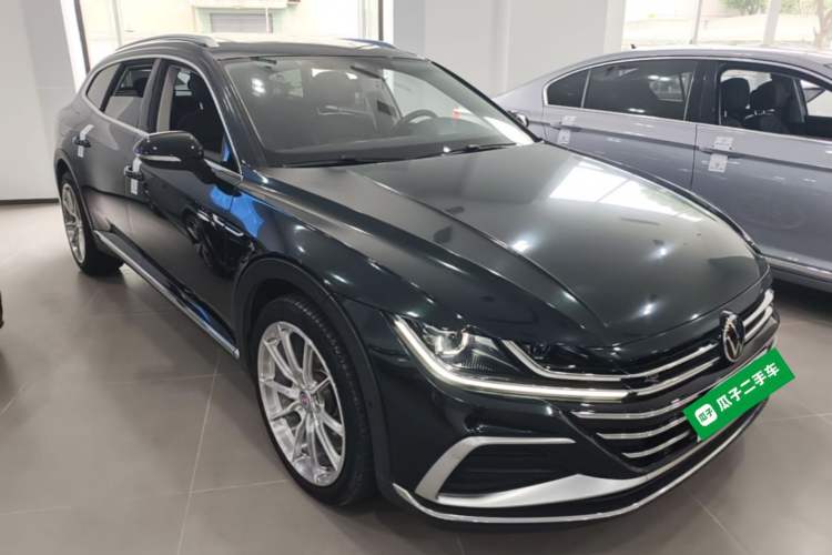 Used Volkswagen FAW-Volkswagen CC 2021 Estate Car 380TSI Vizion Edition Front Right 45 Deg