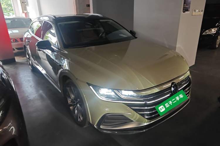 Used Volkswagen FAW-Volkswagen CC 2021 Estate Car 380TSI Vizion Edition Front Right 45 Deg
