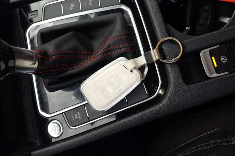 Used Volkswagen FAW-Volkswagen CC 2021 380TSI Striking Edition Interior 1