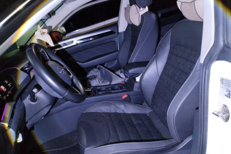 Used Volkswagen FAW-Volkswagen CC 2021 Estate Car 380TSI Vizion Edition Left Front Seat
