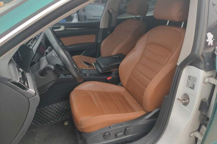 Used Volkswagen FAW-Volkswagen CC 2021 Estate Car 380TSI Vizion Edition Left Front Seat