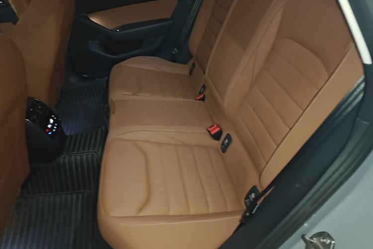 Used Volkswagen FAW-Volkswagen CC 2021 Estate Car 380TSI Vizion Edition Left Rear Seat