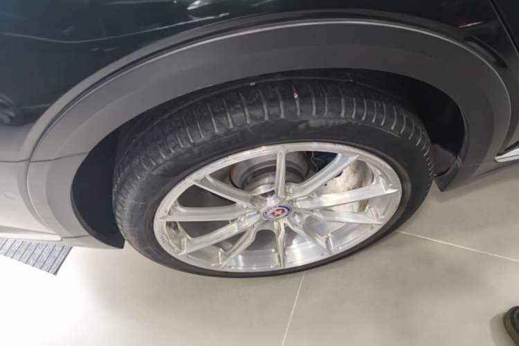 Used Volkswagen FAW-Volkswagen CC 2021 Estate Car 380TSI Vizion Edition Right Rear Wheel Hub