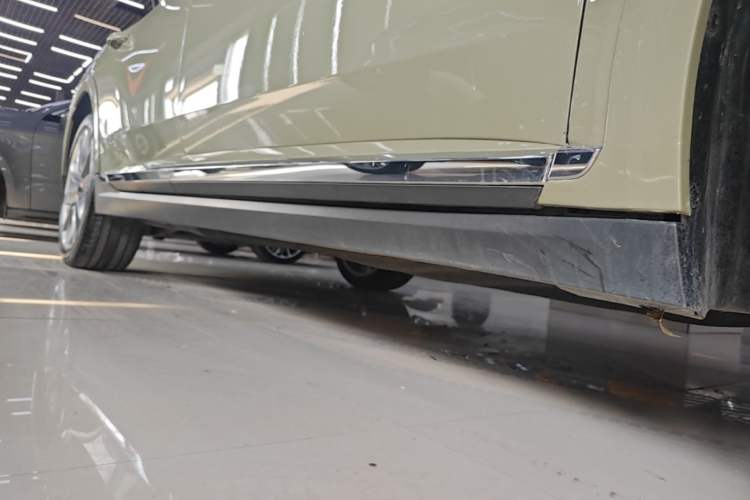 Used Volkswagen FAW-Volkswagen CC 2021 Estate Car 380TSI Vizion Edition Right Side Sill