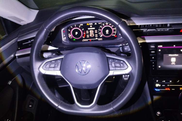 Used Volkswagen FAW-Volkswagen CC 2021 Estate Car 380TSI Vizion Edition Steering Wheel
