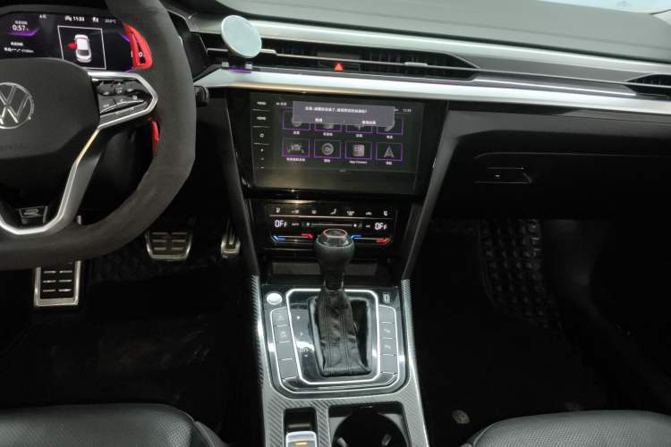 Used Volkswagen FAW-Volkswagen CC 2021 380TSI Striking Edition Audio And AC Panel