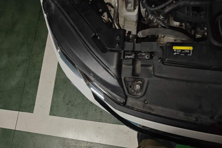 Used Volkswagen FAW-Volkswagen CC 2021 380TSI Striking Edition Engine Bay Right
