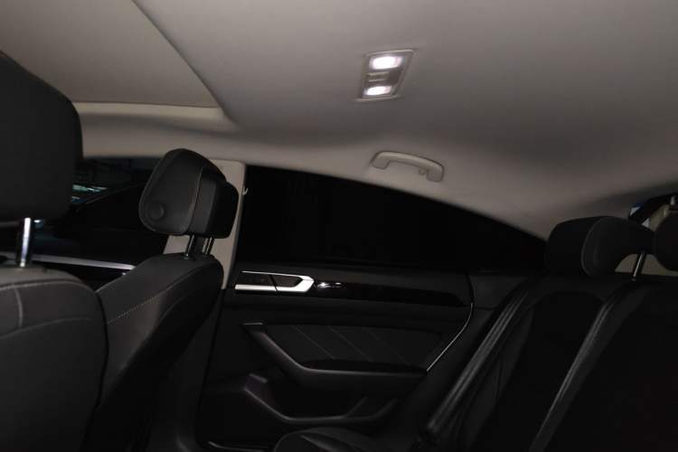 Used Volkswagen FAW-Volkswagen CC 2021 380TSI Striking Edition Headliner