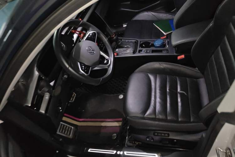 Used Volkswagen FAW-Volkswagen CC 2021 380TSI Striking Edition Left Front Seat