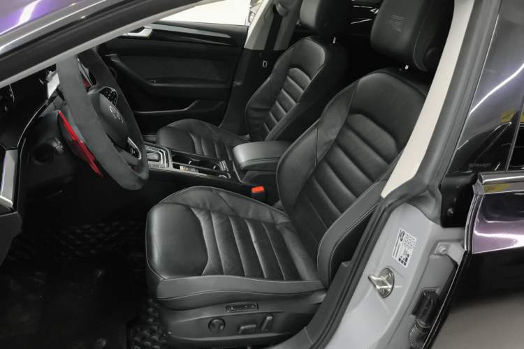 Used Volkswagen FAW-Volkswagen CC 2021 380TSI Striking Edition Left Front Seat