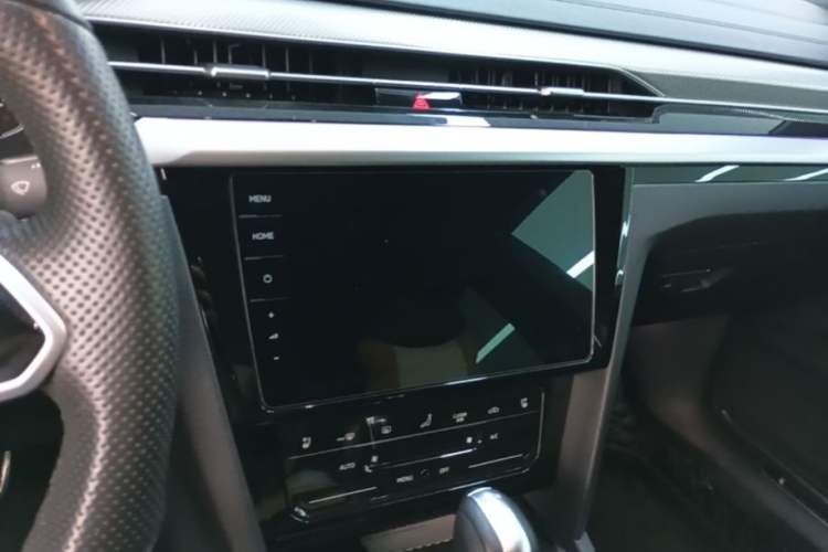 Used Volkswagen FAW-Volkswagen CC 2021 380TSI Striking Edition Audio And AC Panel