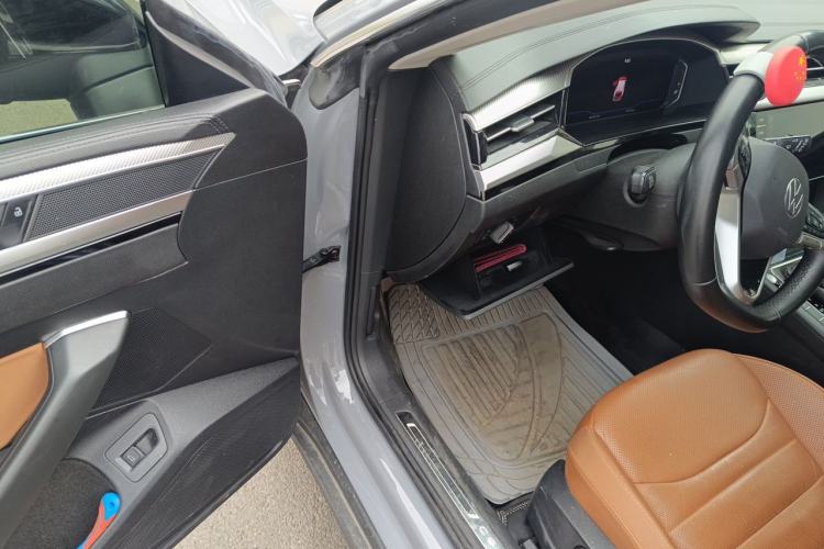 Used Volkswagen FAW-Volkswagen CC 2021 Estate Car 380TSI Vizion Edition Driver Seat