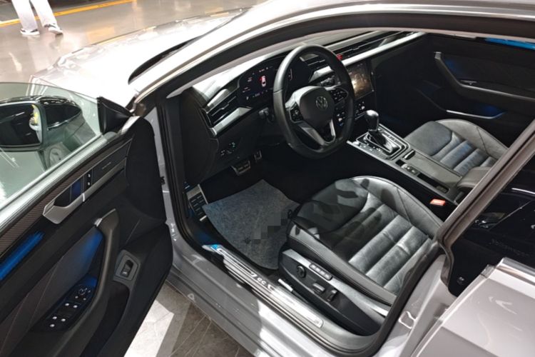 Used Volkswagen FAW-Volkswagen CC 2021 380TSI Striking Edition Driver Seat